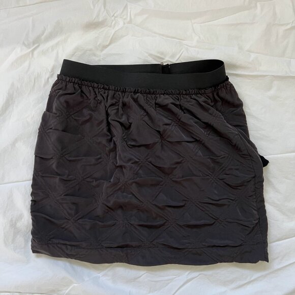 Leifnotes (by Anthropologie) Dark Gray Quilted Zippered Mini Skirt - Picture 3 of 3